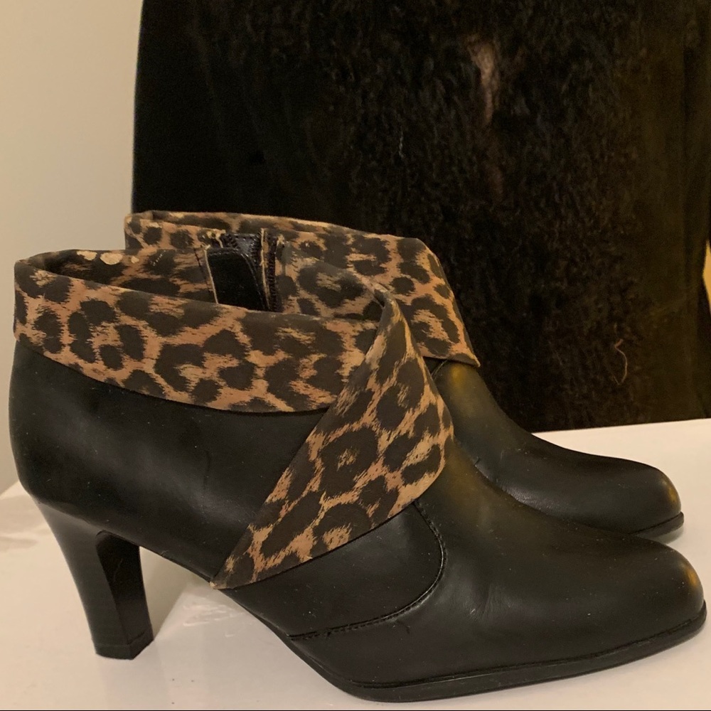 Ankle Booties Black & Leopard Print